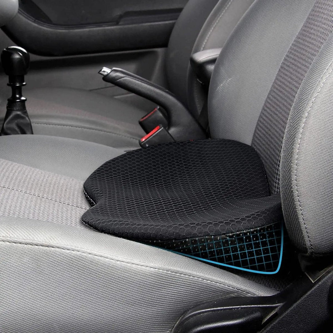 Ergonomisches Autositzkissen aus Memory-Schaum für Ischiasentlastung & verbesserten Fahrkomfort.