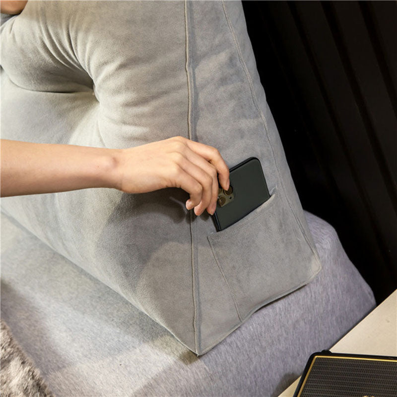 Waschbares Keilkissen als perfekte Rückenstütze für Sofa & Bett, ergonomisch und bequem.