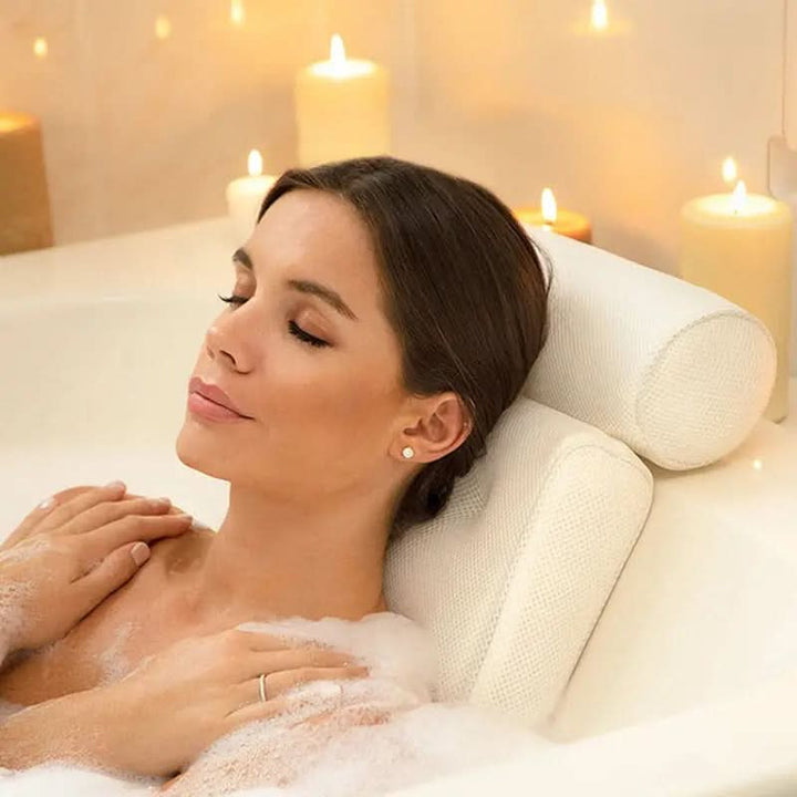 Rutschfestes ErgoRelax Badekissen aus atmungsaktivem Mesh-Gewebe für hygienischen Komfort und Wellness-Gefühl.
