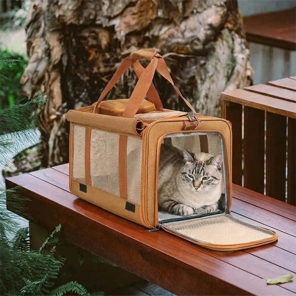 Atmungsaktive Reisetasche für Katzen mit extra Raum, perfekt für lange Reisen & komfortablen Transport.