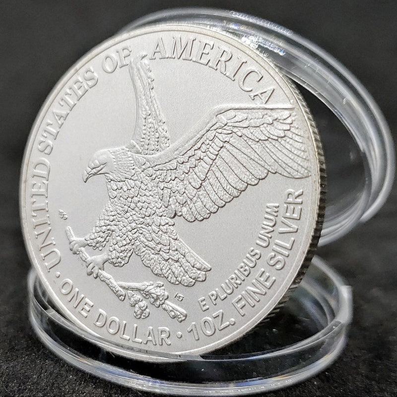 Exklusive Gedenkmünze mit majestätischem Adler. Sammlerstück in Gold & Silber, limitiert.