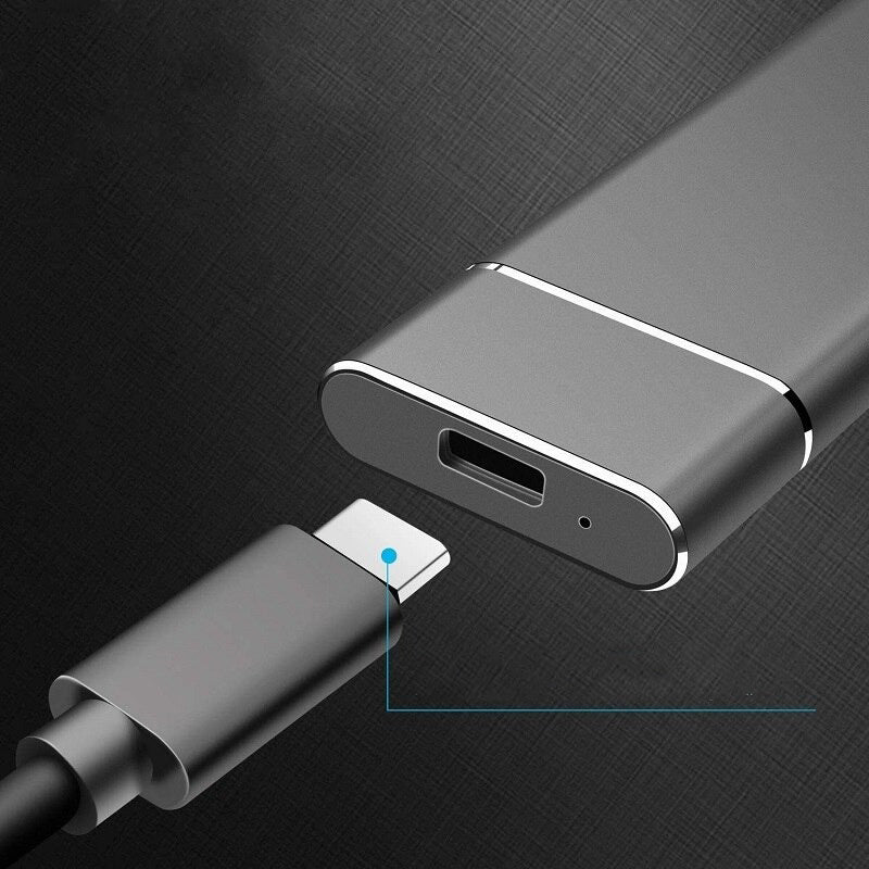 Schnelle 8TB externe SSD mit USB 3.1, ideal für große Datenmengen und mobile Nutzung; kompakt und robust.