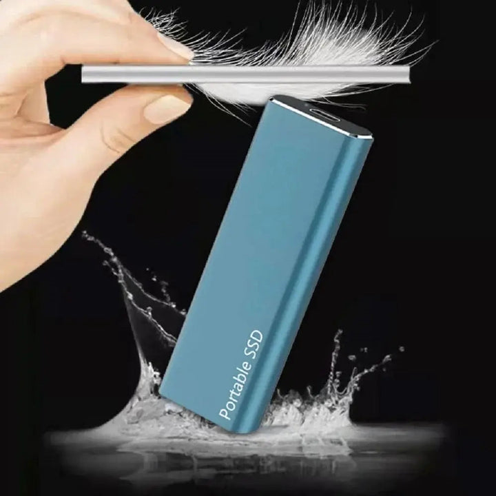 Externe USB-C SSD, ultraschnell, robustes Aluminiumgehäuse, ideal für schnellen Datenspeicher & mobiles Backup.