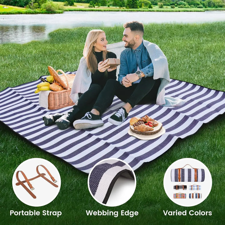 Faltbare XXL Parkdecke für Familienpicknick. Wasserdicht, sandabweisend und leicht zu transportieren für Freizeit.