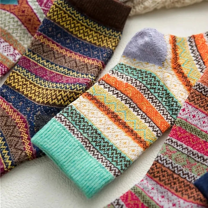 Gestreifte Damen Socken, 5 Paar, weich und dick. Perfekte Alltags- und Winter Socken für Damen.