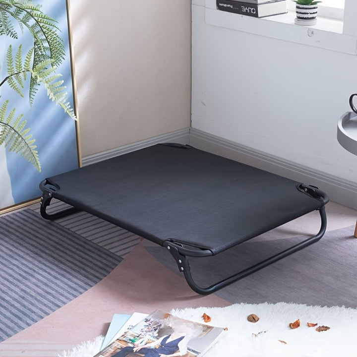 Schwarzes faltbares Hundebett aus Nylon. Bequeme Hundeliege & Reisebett für Hunde und Katzen, pflegeleicht.