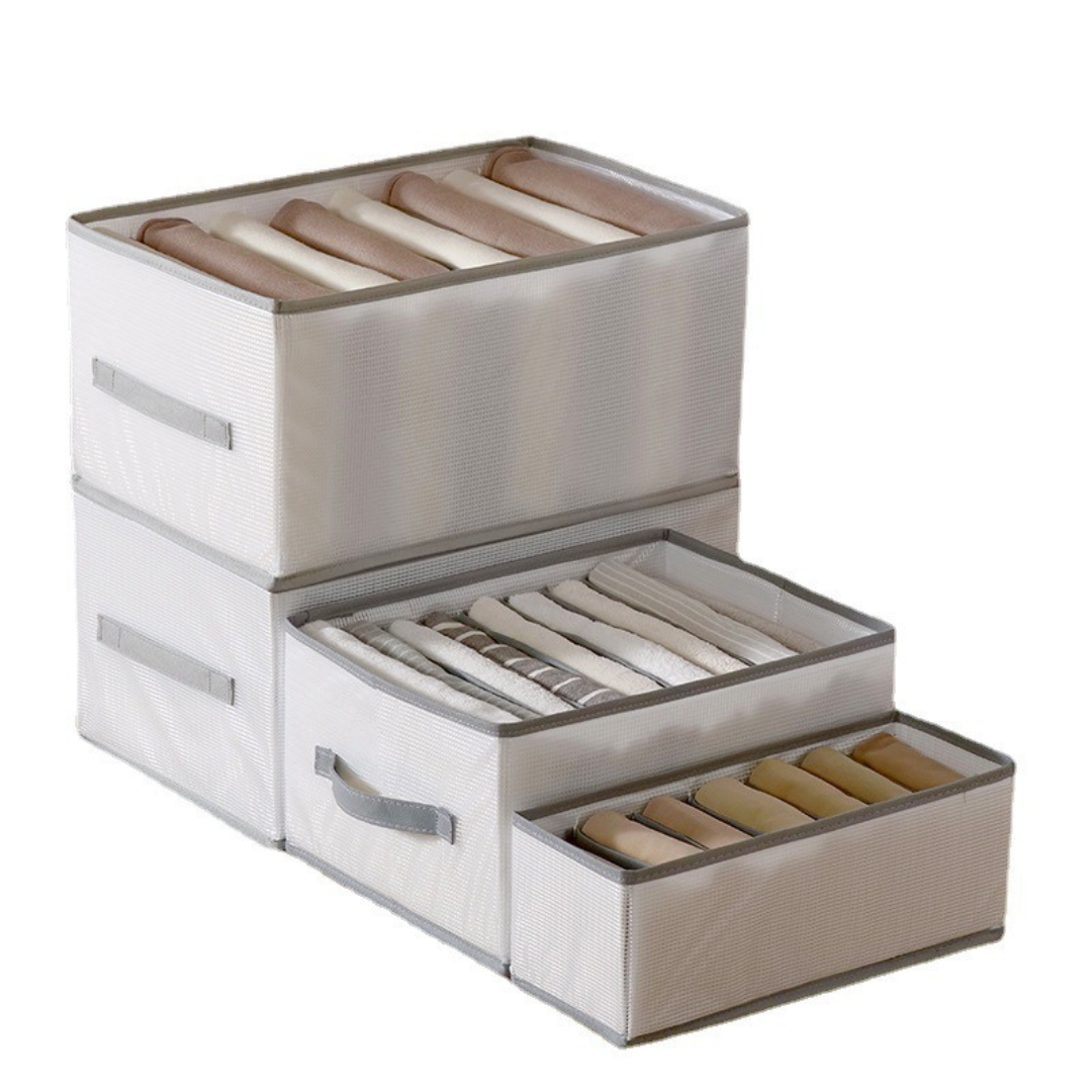 Stabile Aufbewahrungsbox als Kleiderfächer-Set. Ideal für ordentliche Kleiderschrank-Organisation & Wäscheaufbewahrung.