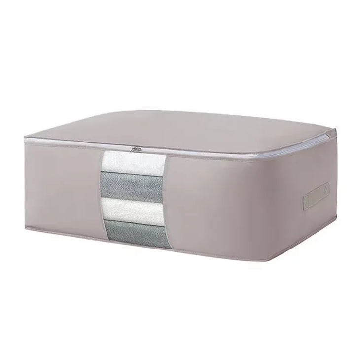 Mehrere Organizer-Taschen für Kleidung und Textilien, schaffen perfekte Ordnung im Kleiderschrank oder Regal.