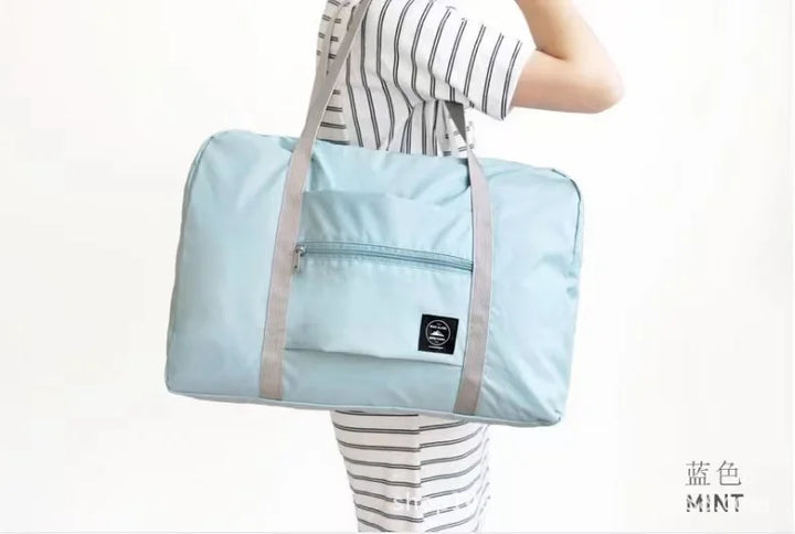 Stilvolle, faltbare Reisetasche für Damen & Herren, wasserdicht, leicht, ideal für jedes Reiseabenteuer.