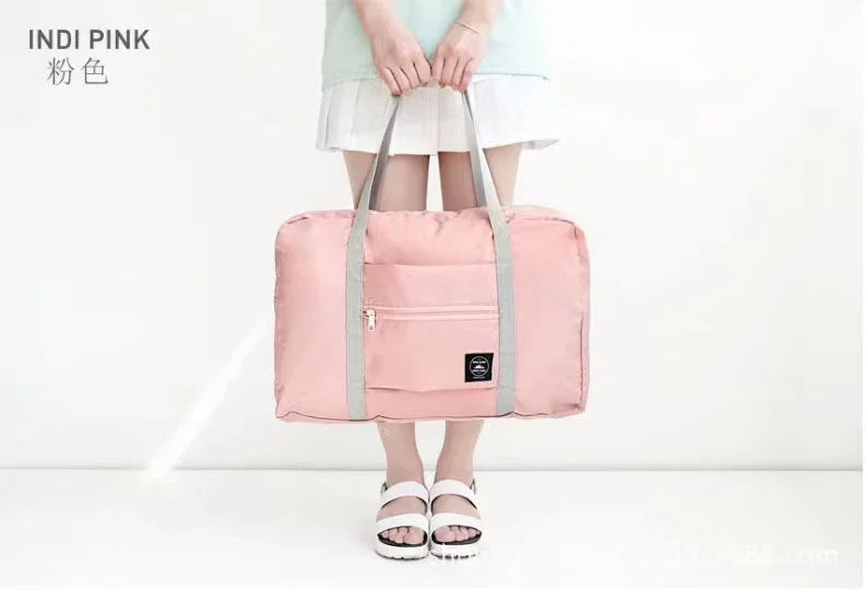 Praktische faltbare Reisetasche, leichtes Gepäck, wasserdicht, geeignet als Sport- oder Wochenendtasche.