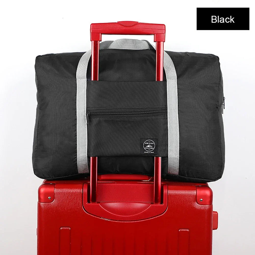 Wasserdichte Reisetasche mit großer Kapazität für Damen & Herren. Perfekt als faltbares Reiseaccessoire.