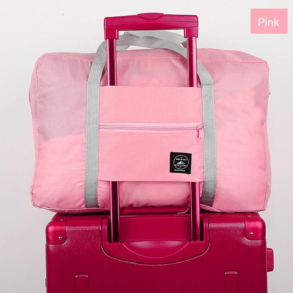 Praktische, wasserdichte Handgepäck-Reisetasche für Kurztrips. Ultraleicht & kompakt faltbar.