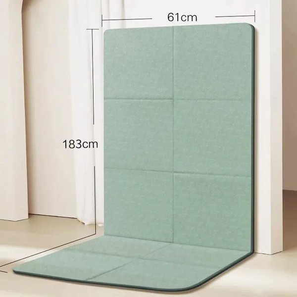 Kompakte, faltbare Fitnessmatte für einfachen Transport. Ideal für Training & Yoga unterwegs.