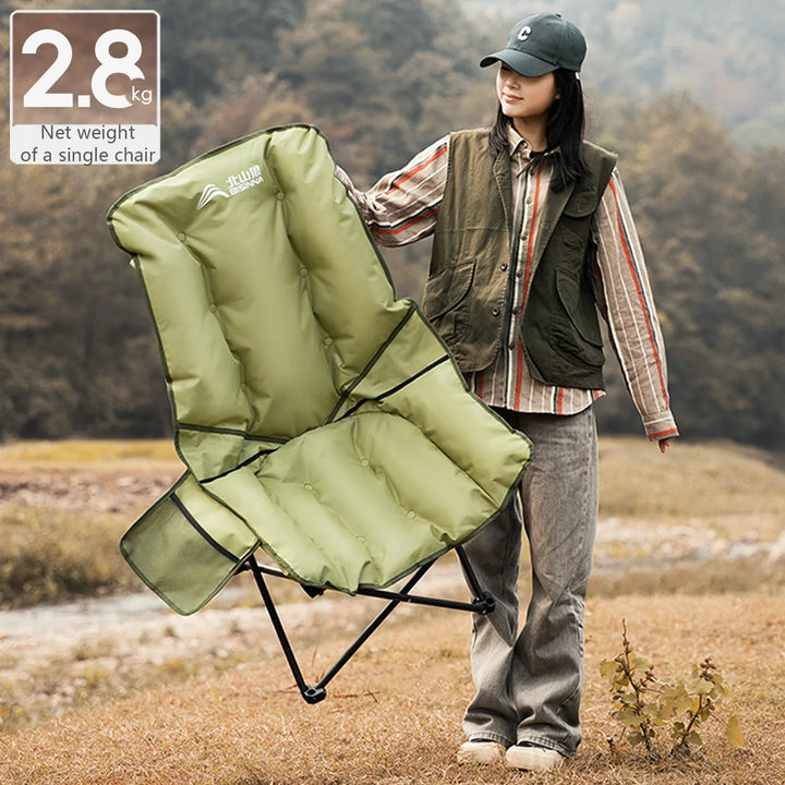 Faltbarer Camping-Mondstuhl Hochlehner in dezentem Grau, ideal für Outdoor-Freizeitaktivitäten.
