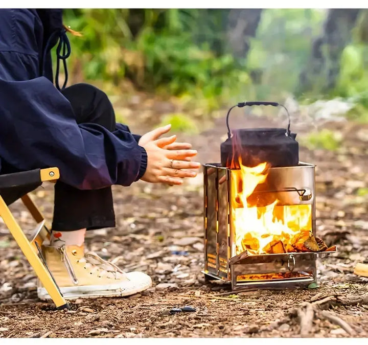 Faltbarer Edelstahl-Ofen, effizient & langlebig, unverzichtbares Campingzubehör.