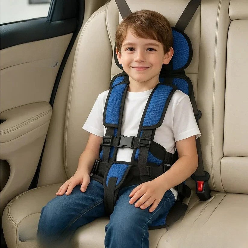 Ergonomischer Kindersitz faltbar, mit weichem Bezug für Komfort auf Reisen.