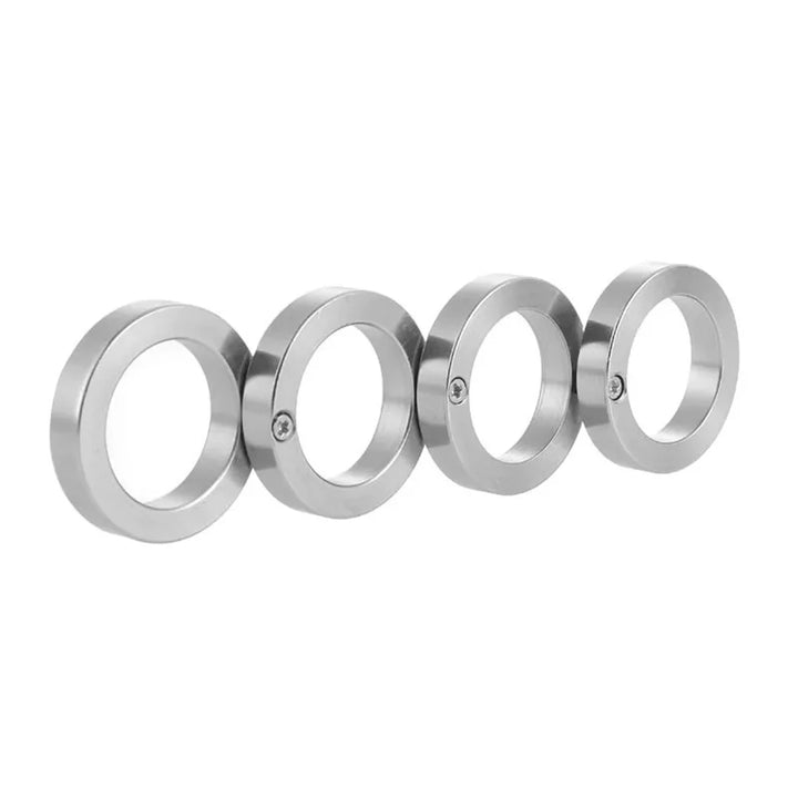 Diskret getragener, faltbarer Edelstahl-Ring mit rotierender Funktion. Ideal als Notfall-Selbstverteidigung.