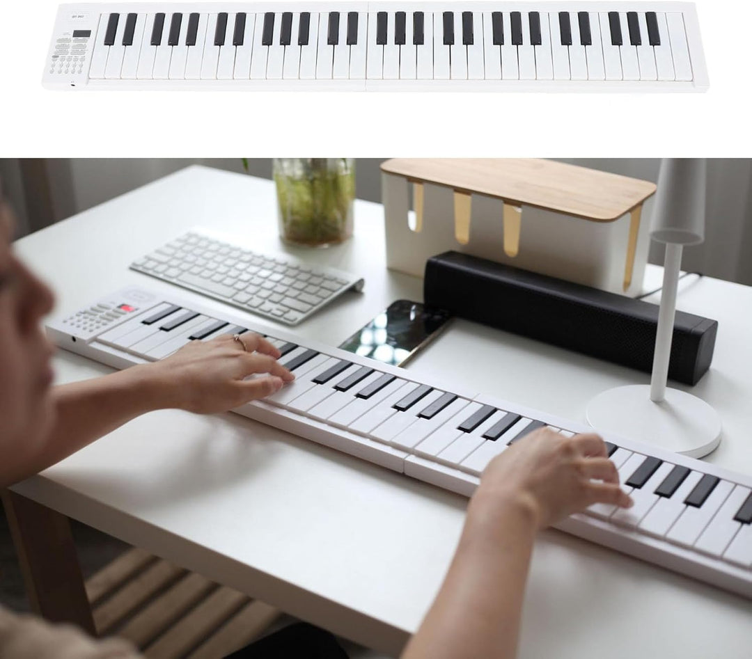 Meliora 61-Tasten E-Piano, gefaltet in seiner Tragetasche. Das ideale tragbare Musikinstrument für unterwegs.