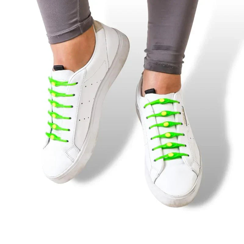Einfach zu installierende FitLock Schnürsenkel ohne Binden, elastisch & langlebig für alle Schuhe.