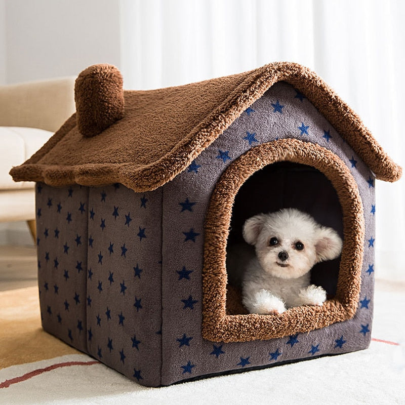 Flauschige Tierhöhle als kuscheliges Hundebett & Katzenbett, weich und warm für gemütlichen Schlaf.