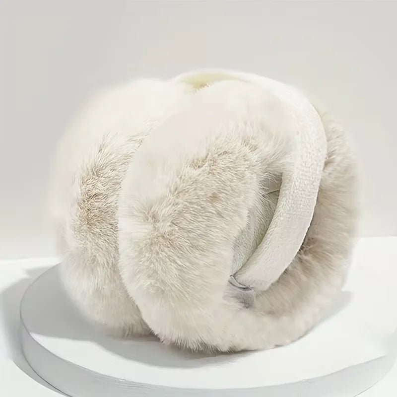 Warme Ohrenschützer für Damen & Herren, flauschig & bequem. Optimaler Kälteschutz im Winter.