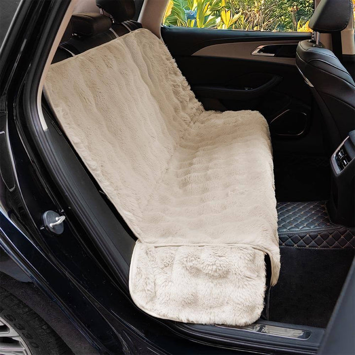 Premium Haustier Autositzschutz, flauschige Decke, rutschfest & waschbar, für entspannte Reisen.