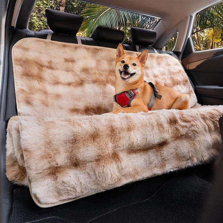 Gemütliche Hundedecke & Autositzschutz, flauschig & robust, perfektes Reisezubehör für Vierbeiner.