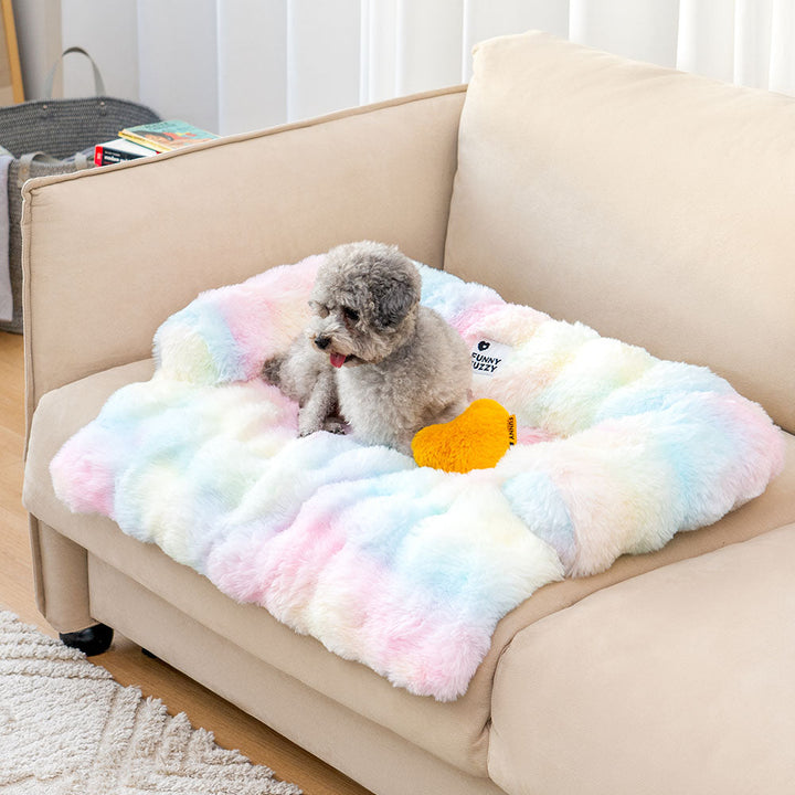 Entspannendes Relaxbett für Hunde, flauschig und orthopädisch, schützt das Sofa effektiv.