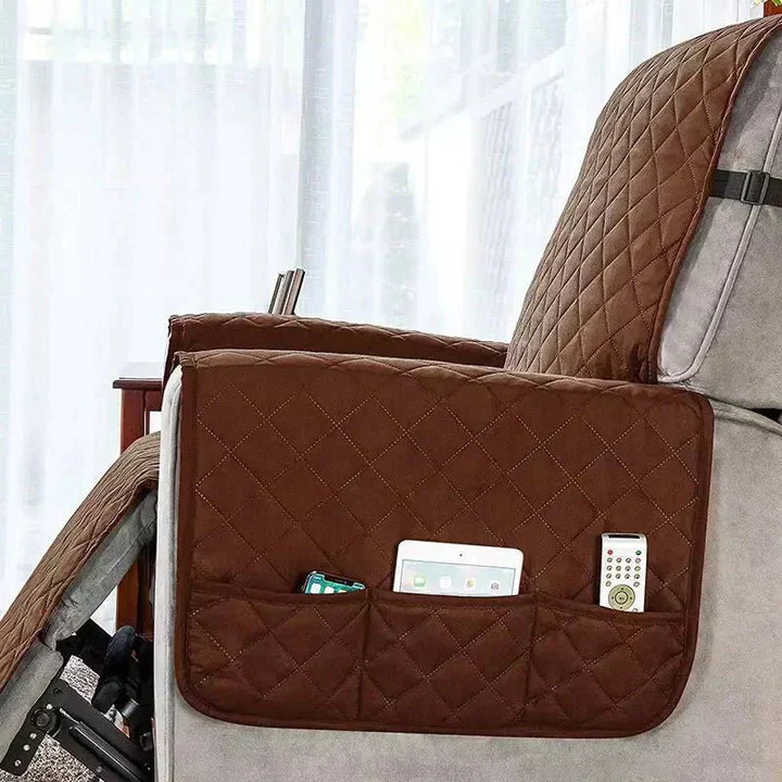 Elastischer FlexCover Sesselbezug, für alle Sesseltypen, schützt Möbel effektiv.