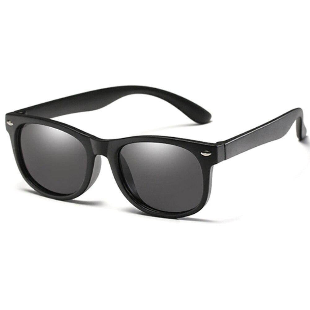 Bunte, flexible Kinder Sonnenbrille, sehr robust, mit optimalem UV-Schutz für 3-8 Jahre.