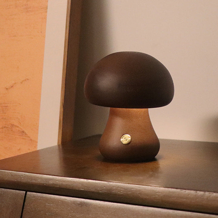 Dimmbare ForestGlow Pilzlampe aus Holz, kabelloses LED Nachtlicht, Stimmungslicht für Wohnzimmer Deko.