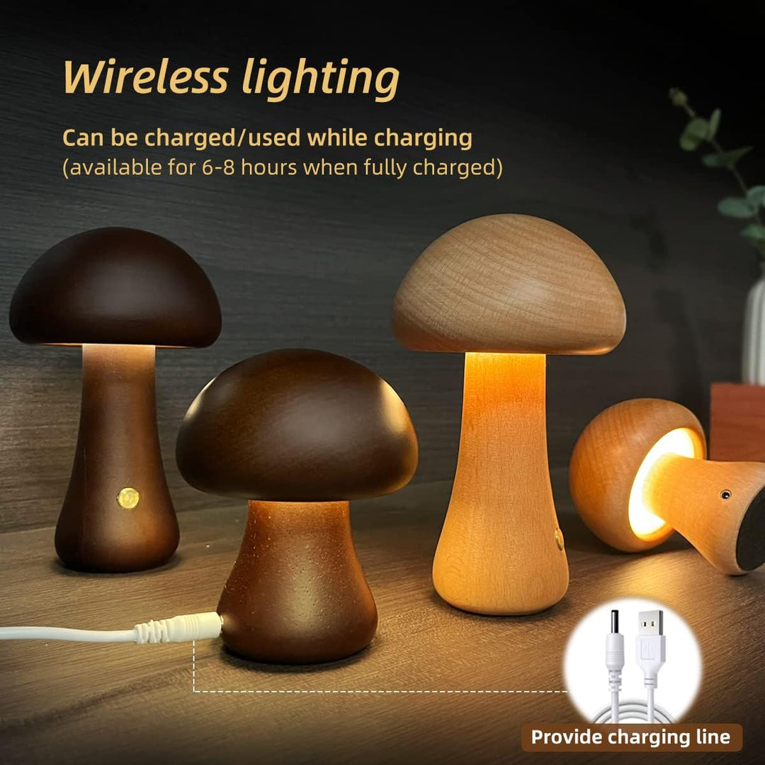 Magisches ForestGlow Nachtlicht, dimmbare LED Pilzlampe, schafft gemütliches Ambiente im Schlafzimmer.