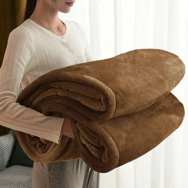Ganzjahresdecke aus Fleece, ideal als Kuscheldecke & Tagesdecke für Sofa, Bett & Zuhause.