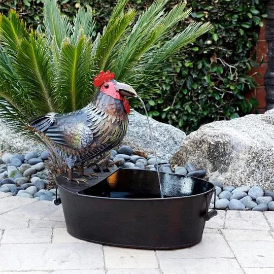 Dekorativer Gartenbrunnen Tiermotiv: Charmantes Wasserspiel für entspannte Stunden im Grünen.