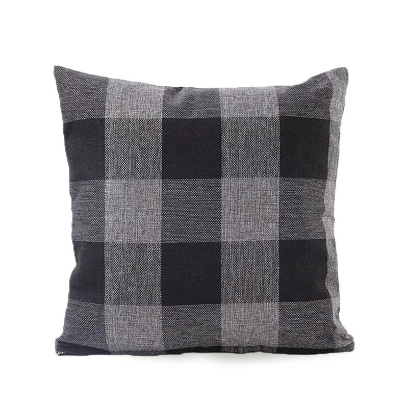 Herbstliche karierte Plaid Kissenhülle, Landhausstil, gemütlich für Heimtextilien und Dekoration.
