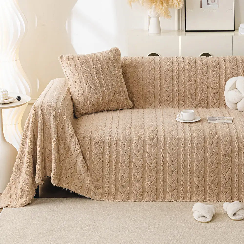 Kuscheliger Fleece Couchüberwurf, haustierfreundlich und bietet zuverlässigen Schutz vor Schmutz.