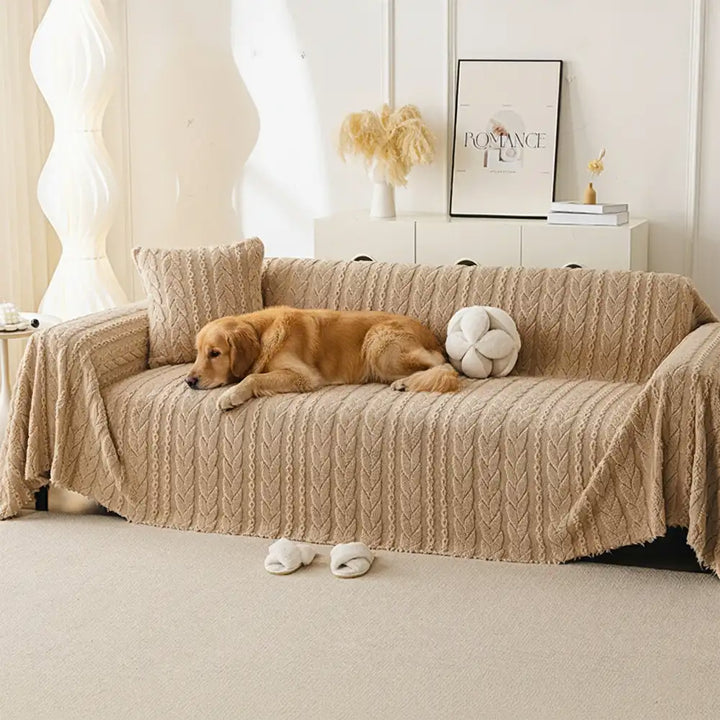 Gemütlicher und strapazierfähiger Möbelschutz aus Fleece für alle Arten von Couches.