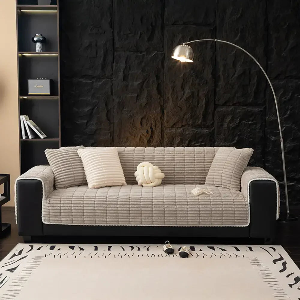 Haustierfreundlicher Sofa Schutz, schmutzabweisend, sorgt für ein sauberes, gemütliches Wohnzimmer.