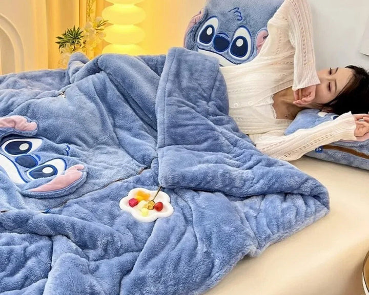 Gemütliches Stitch Fleece Decken- & Kissen-Set, perfekt für Kinder & Erwachsene, weich & warm.
