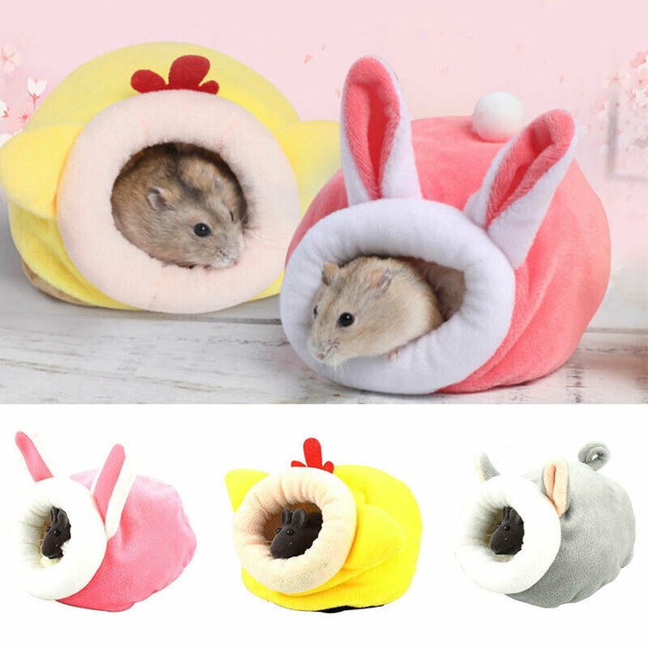 Gemütliches Hamsterhaus als weicher Schlafplatz für Nager. Ideal für Kuscheln & Entspannen.