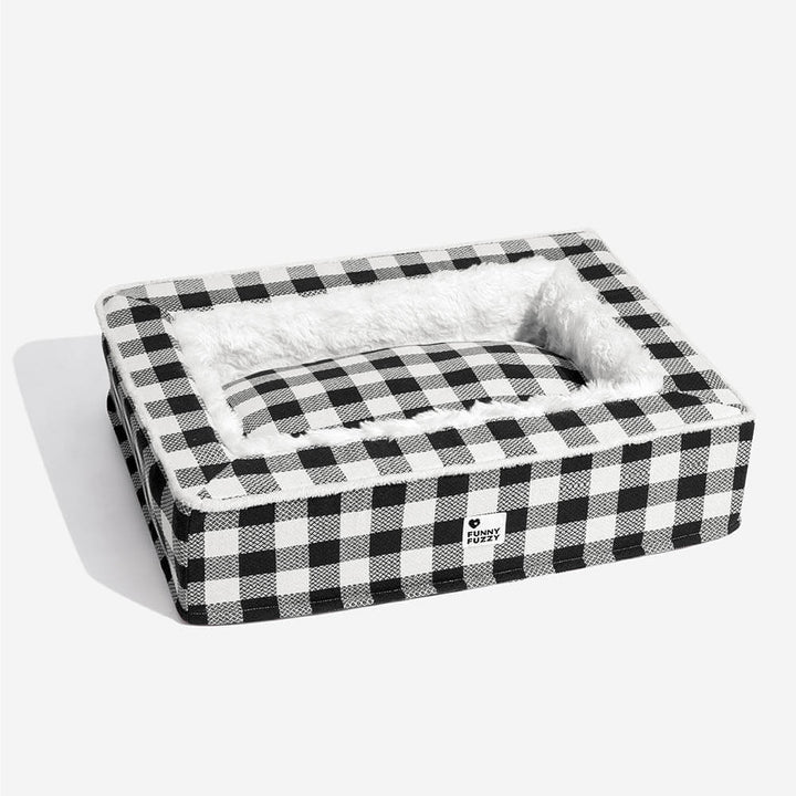 Ansicht von oben: Geräumiges, waschbares Schottenmuster-Hundebett, ideal für jeden Hundeschlafplatz.