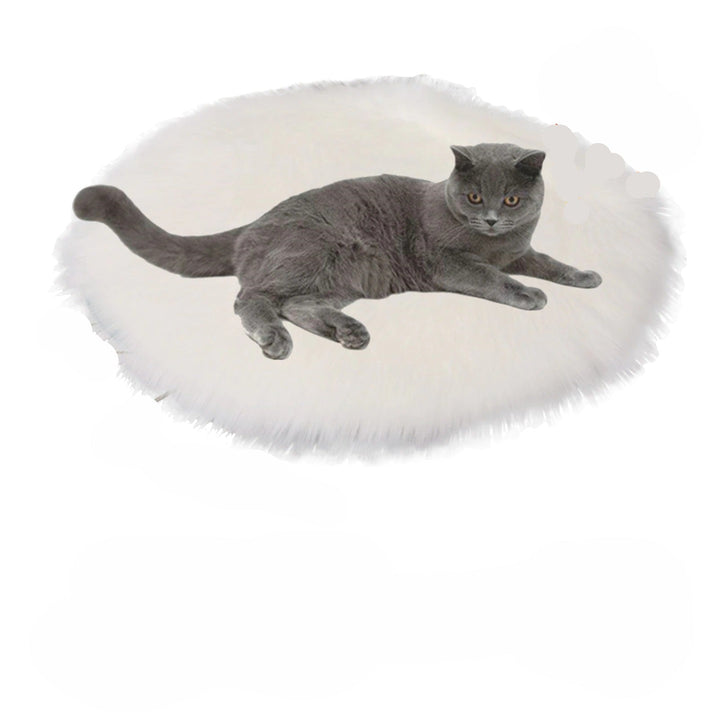 Gemütliches USB beheiztes Katzenbett "WarmNest" aus Plüsch für kuschelige Wintertage und extra Wärme.