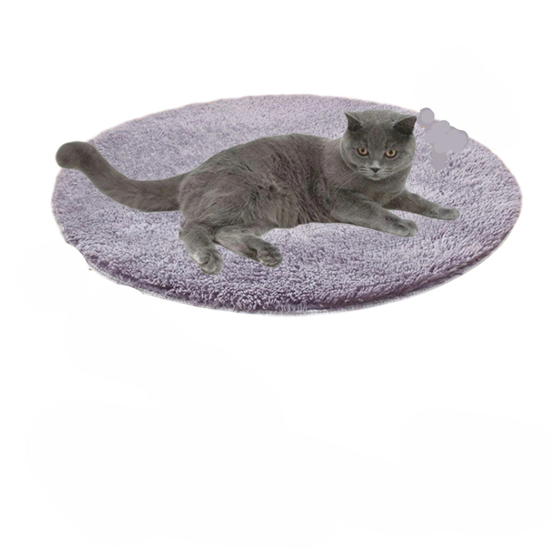 Modernes USB beheizbares Katzenbett "WarmNest" mit weichem Plüschbezug. Ideal als warmes Haustierbett für den Winter.