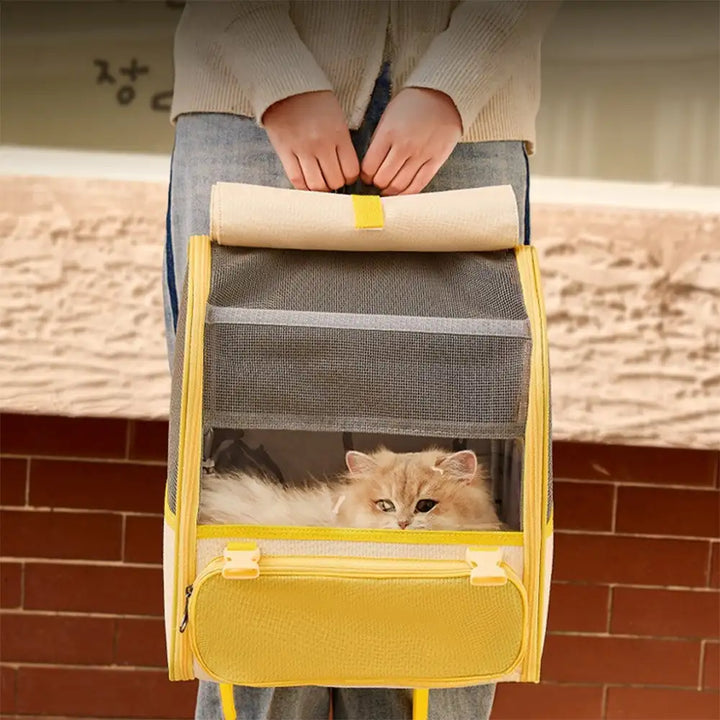 Strapazierfähiger Katzentransportrucksack aus hochwertigem Material mit stabilem transparentem Fenster für Langlebigkeit.