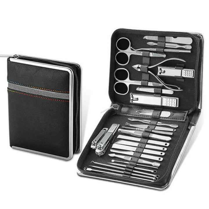 Gesamtansicht des professionellen Nagelpflege-Sets in elegantem PU-Leder-Etui.