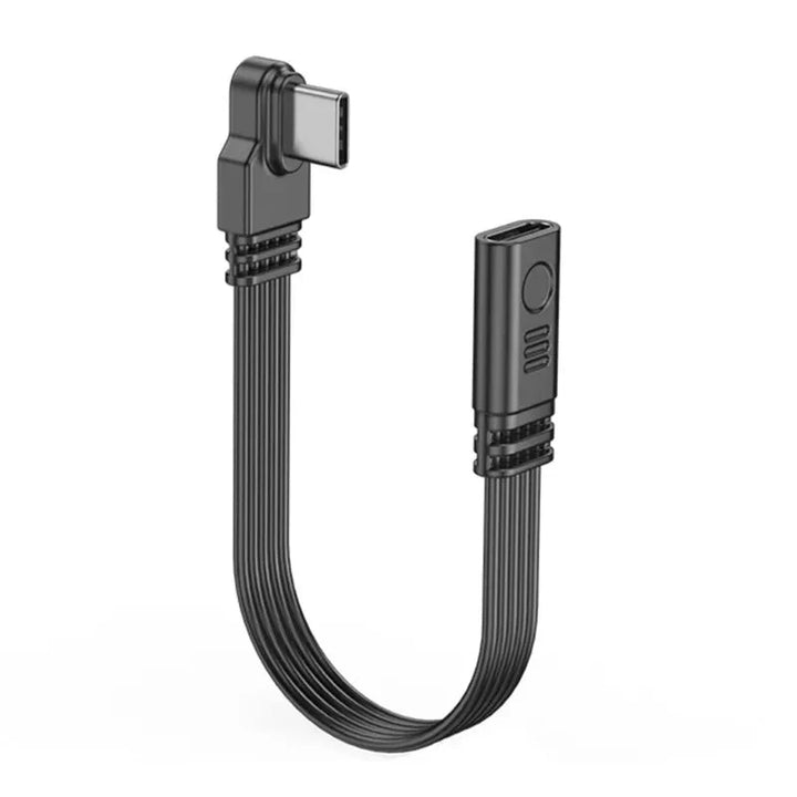 Praktisches gewinkeltes USB-C Adapterkabel für besseres Kabelmanagement am Schreibtisch.