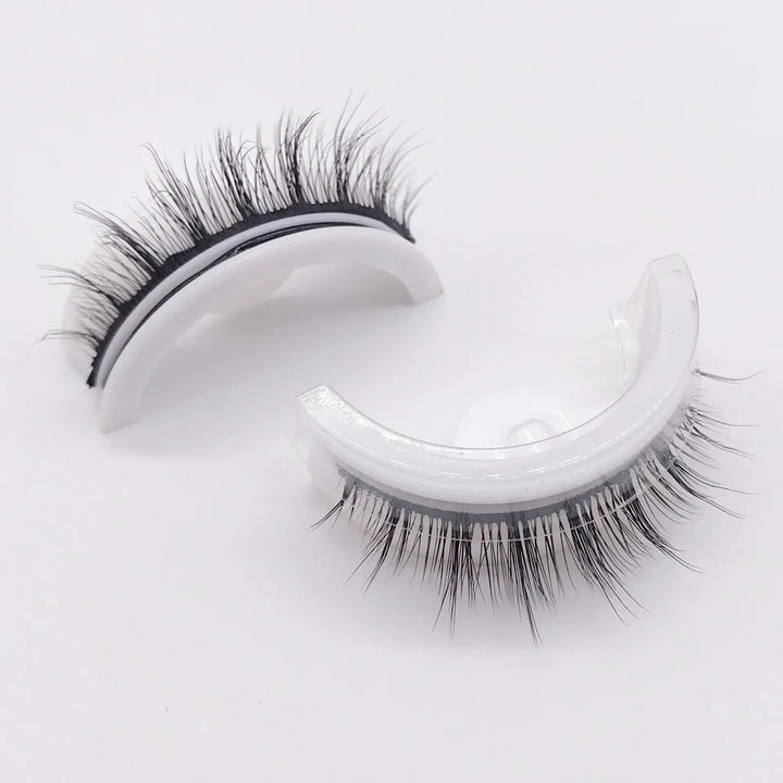 GlamCils, die wiederverwendbaren, selbstklebenden Wimpern für schnelles, professionelles Augen Make-up.