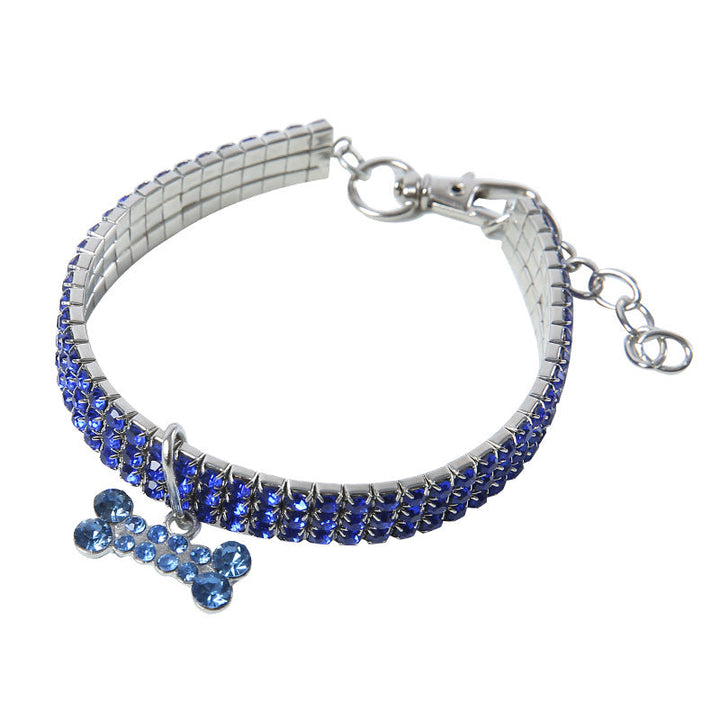 Glamouröses Welpenhalsband mit Strass für kleine Hunde & Katzen. Macht Ihr Haustier zum Star mit diesem funkelnden Accessoire.