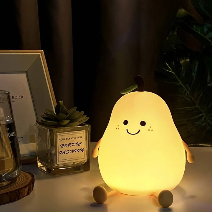 GlowBerry LED-Nachtlicht ohne Steckdose: idealer Schlaffreund für Babys & Kinderzimmer, mit Farbwechsel.