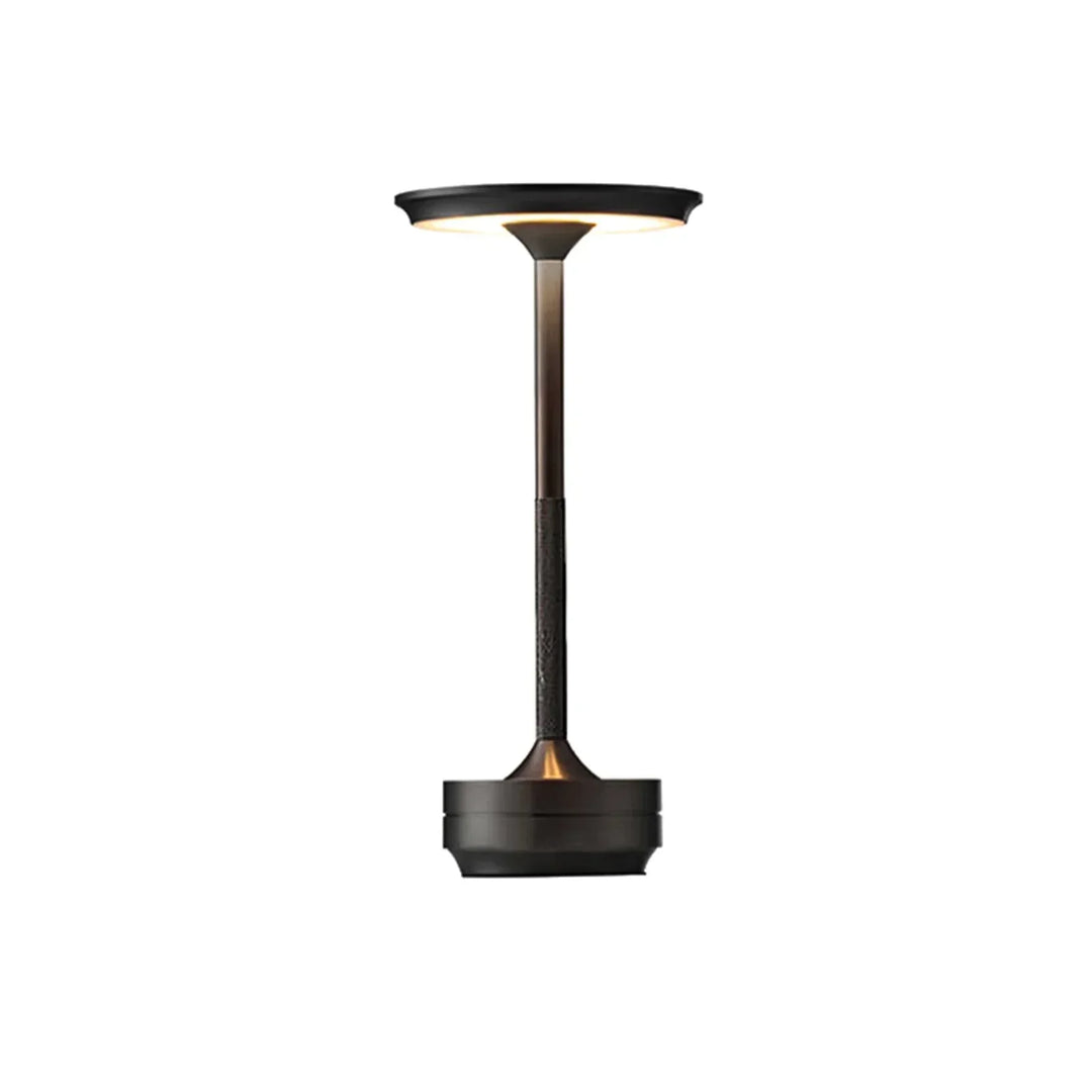 Robuste kabellose LED Außenlampe IP66, dimmbar mit Touch, ideal als Stimmungslicht für Gartenpartys.